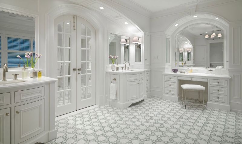 Arched Doorways & Curved Walls - Bathroom Remodeling Ideas