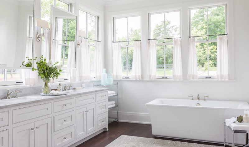 Hang The Curtains - Trendy Bathroom Designs