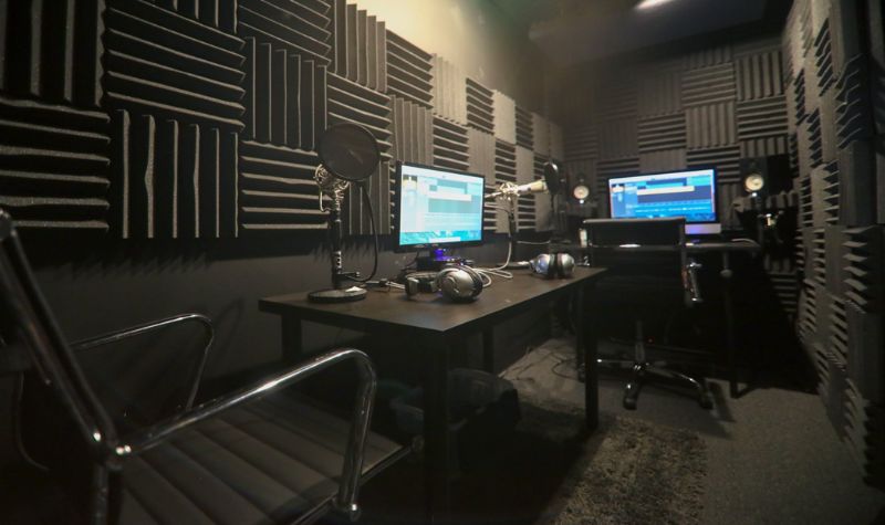 How To Soundproof A Room Completely?