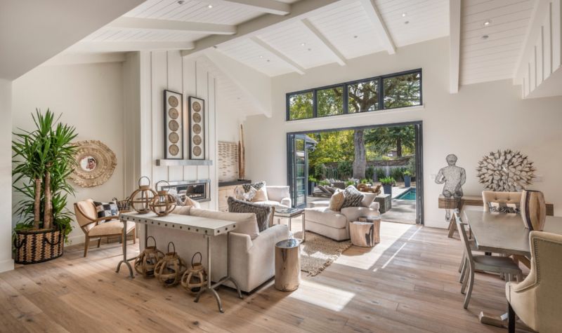 Farmhouse Style Vintage Interior Designs